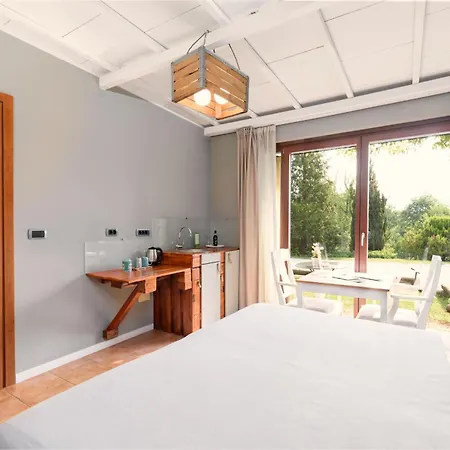 Ca'luna Bed and Breakfast 4*