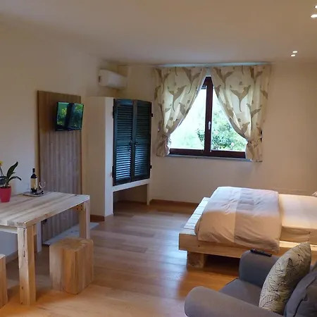 Ca'luna Bed and Breakfast