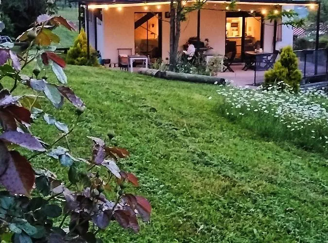 Ca'luna Nocleg ze śniadaniem 4*